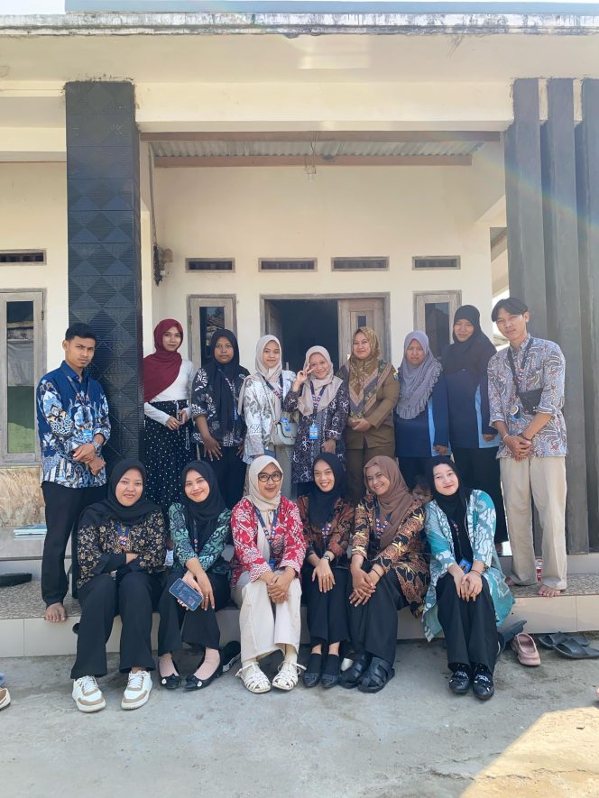 
					Upaya peningkatan kualitas layanan kesehatan ibu dan anak di wilayah Kecamatan Taktakan, Kota Serang, terus dilakukan melalui kolaborasi multipihak. Salah satu sinergi yang patut diapresiasi adalah kerja sama antara Puskesmas Taktakan dan mahasiswa Kuliah Kerja Mahasiswa (KKM) Kelompok 35 Universitas Primagraha (UPG) dalam penyelenggaraan kegiatan Posyandu di Kampung Kubang dan Kampung Cibedug, Kelurahan Cilowong.

