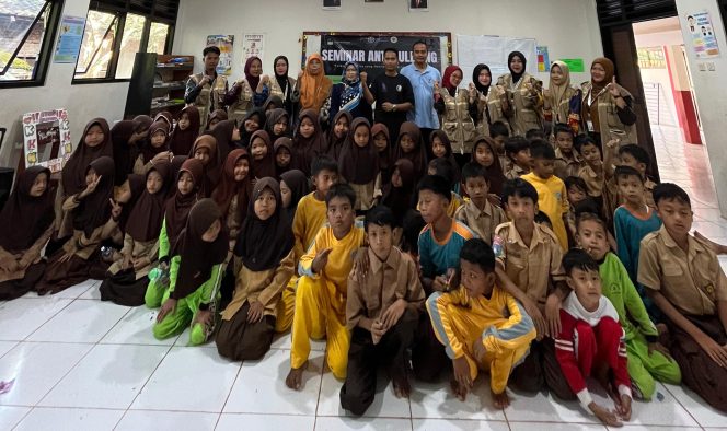 
					Mahasiswa KKN Kelompok 6 Gelar Seminar Anti-Bullying, Upaya Ciptakan Lingkungan Aman dan Bersahabat (Ist)