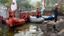 UAR Jabodetabek Banten Gelar Pelatihan Penyelamatan Gunakan Perahu LCR