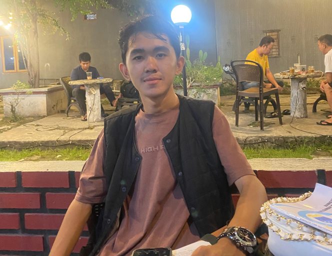 
					Foto : Adam Demisoner Pusat Kajian Konstitusi USN