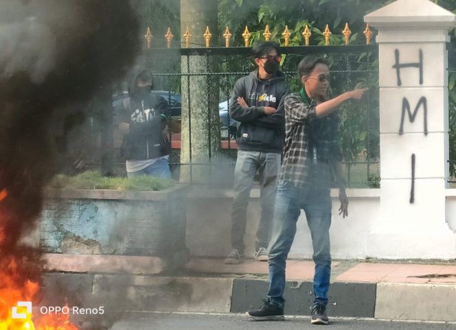 
					HMI Desak PKB Pecat Oknum Anggota Partai yang diduga Menjadi Dalang Pungli P3TGAI 30%