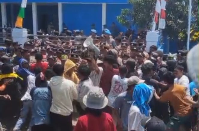 
					HNSI Aksi Solidaritas Nelayan. (Ist)