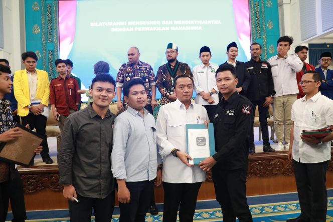 
					Aliansi DEMA PTKIN Bertemu Pemerintah di Istana Negara, Ini yang Disampaikan