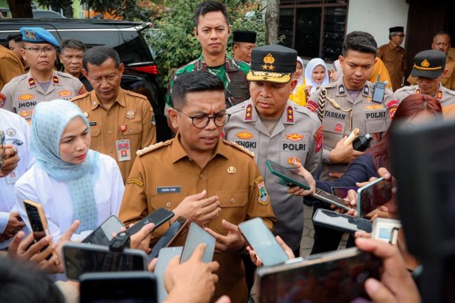
					Pemprov Banten Tanggap Tangani Radiasi Cs-137 di Modern Cikande. (Foto : Gubernur Banten Andra Soni)