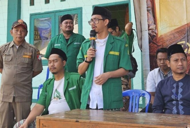 
					Liga Santri 2025 Resmi Dibuka, Jadi Ajang Silaturahmi dan Pencetak Atlet Santri. Foto : Ketua Ansor Pandeglang Dan Jajaran Pengurus. (Dok/Ist)