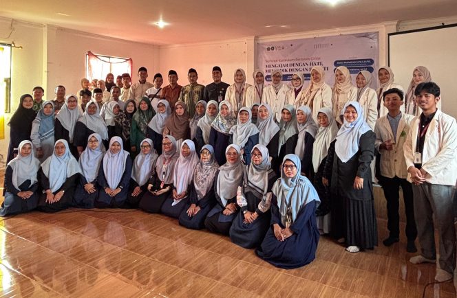 
					Seminar Kurikulum Berbasis Cinta: “Mengajar dengan Empati, Mendidik dengan Hati”