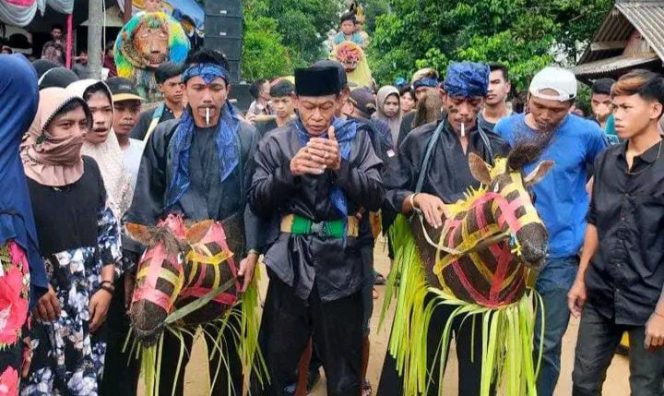 
					Kuda Lumping: Kesenian Era Lama Yang Tetap Menjadi Primadona. (Ist)