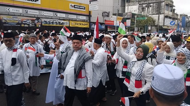 
					Memperingati Hari Santri Nasional Serta Beri Dukungan Kemerdekaan Rakyat Palestine