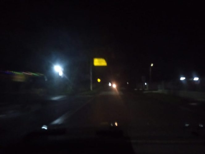 
					Akses Menuju Tanjung Lesung Gelap, Wisatawan Keluhkan Minimnya Penerangan Jalan. (Ist)