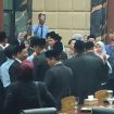 Para Anggota DPRD Pandeglang saat setelah rapat dengan pejabat pandeglang. Kamis, (20/11/2025).