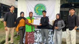 Penyerahan Hasil Penggalangan Dana Dari GMP Kepada Yakesma Cabang Banten. (Ist)