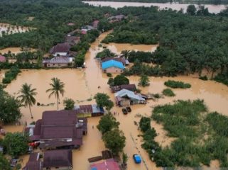 Aktivis Ferry Irwandi Kumpulkan Donasi Capai Sepuluh Miliar Lebih Untuk Korban Banjir Sumatra. (Dok/Ist)