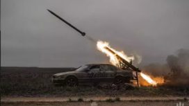 Ukraina Jadikan Mobil BMW Rakitan Roket Lawan Rusia. (Carscoops/Dok)