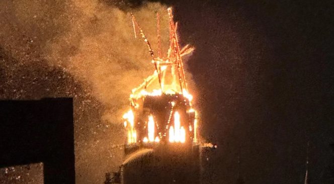 
					Gereja di Amsterdam Terbakar. (Ist)
