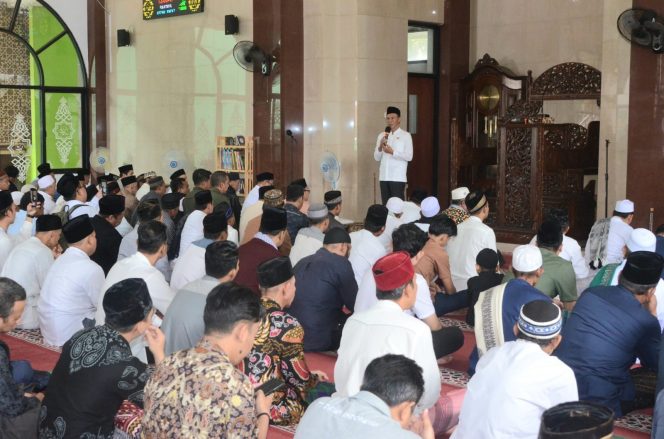 
					Wakil Bupati Bogor Ajak Warga Gotong Royong dan jaga Lingkungan