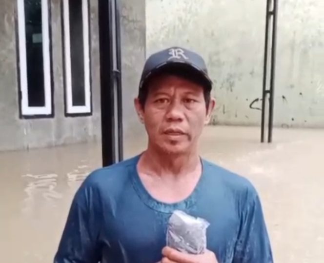 
					Kecamatan Patia Dilanda Banjir Ribuan Rumah Terendam. (Dok/Ilman Kepala Desa Idaman Kecamatan Patia)