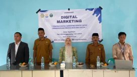 Kelompok Kuliah Kerja Nyata (KKN) Kelompok VI Desa Jagabaya, Kecamatan Warungunung, Kabupaten Lebak menggelar Workshop Digital Marketing bertema “Strategi Digital Marketing Efektif untuk Meningkatkan Penjualan di Era Digital”, Senin (19/1/2026).
