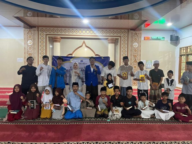 
					Semangat Berbagi di Bulan Suci, PC PMII Kabupaten Serang Gelar Aksi Sosial Ramadhan. (Ist)