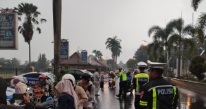 Samsat Pandeglang Sasar Penunggak Pajak, Puluhan Kendaraan Terjaring Razia